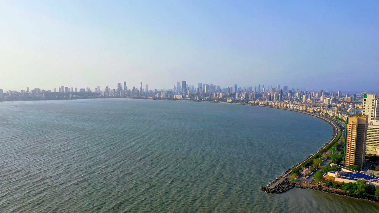 2 Mins from Station: Connectivity Masterclass